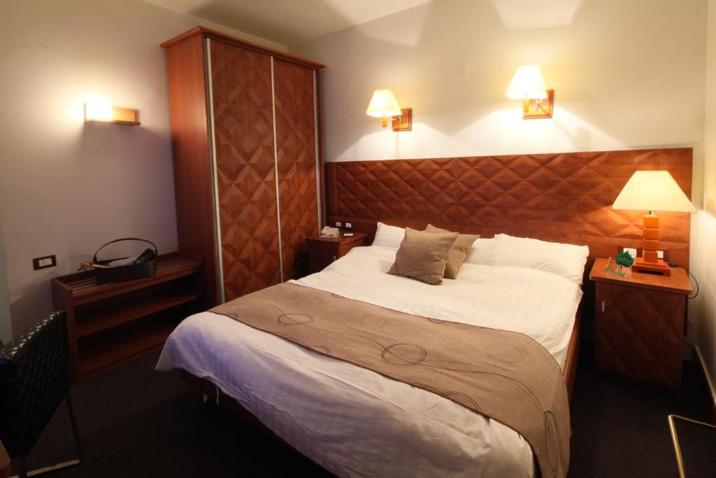 Plasma Hotel Trípoli Habitación foto